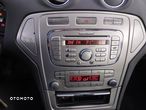 Ford Mondeo 2.0 Ambiente - 14