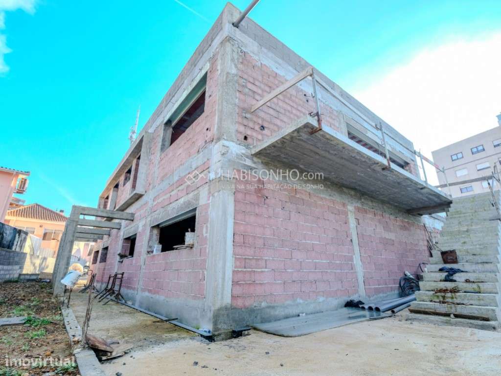 Moradia T4 | Fânzeres | Gondomar - Grande imagem: 2/19