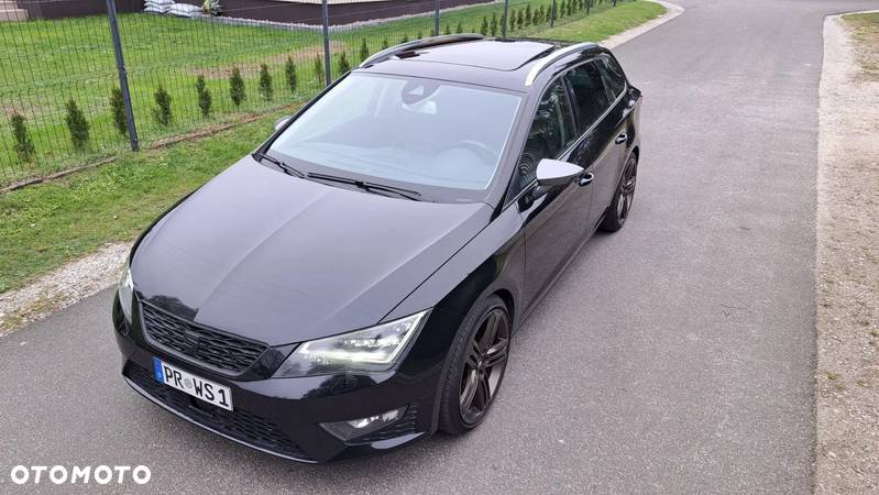 Seat Leon 2.0 TDI DPF Start&Stop DSG FR - 4