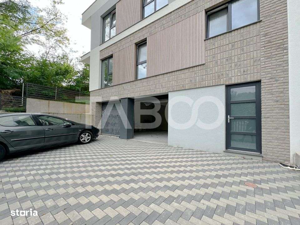 Vanzare duplex premium garaj pentru 2 masini chiar la intrare Tauti - Imagine principală: 4/15