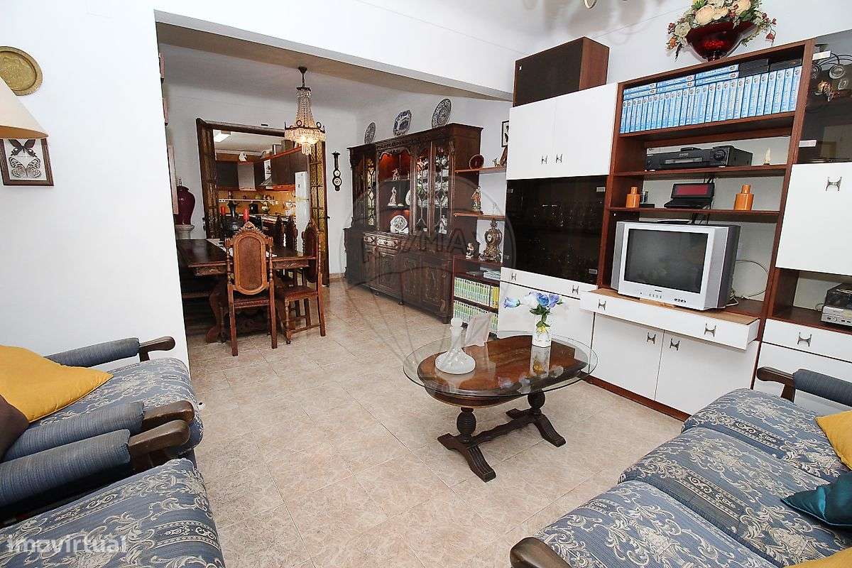 Moradia T4 para venda-15
