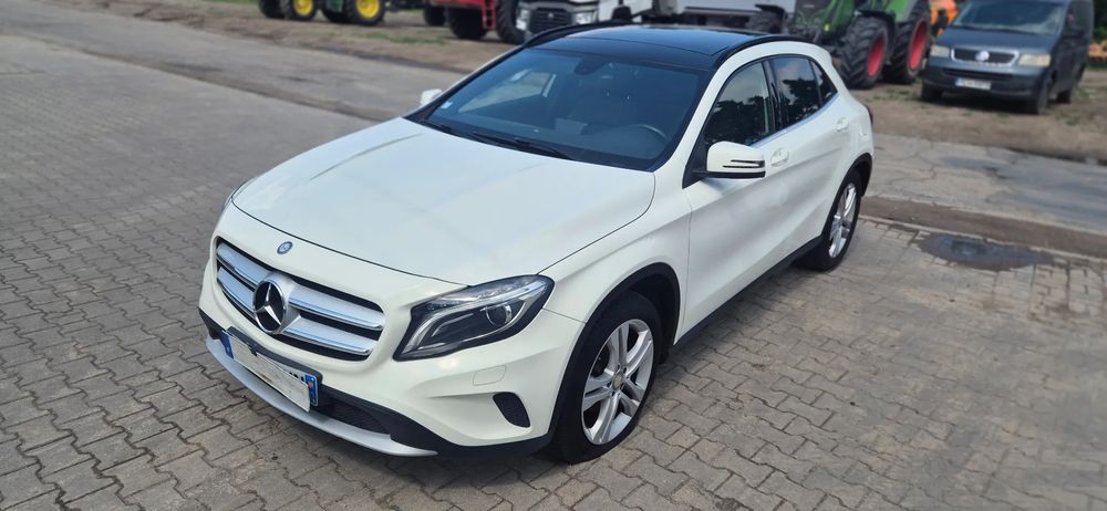 Mercedes-Benz GLA 2014