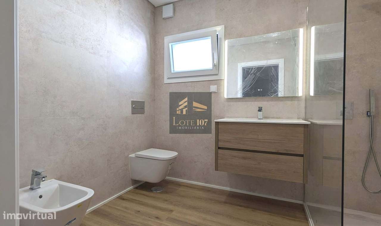 Moradia T4 , Amora Seixal-11