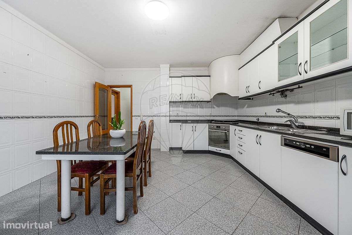 Moradia T4 para venda - Grande imagem: 5/27