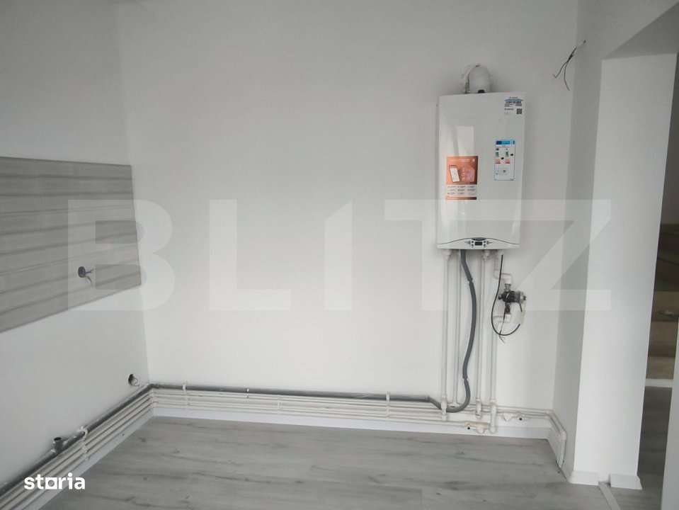 Casa cocheta, 140 mp utili si 250 mp teren, finisata,toate utilitatile - Imagine principală: 4/18