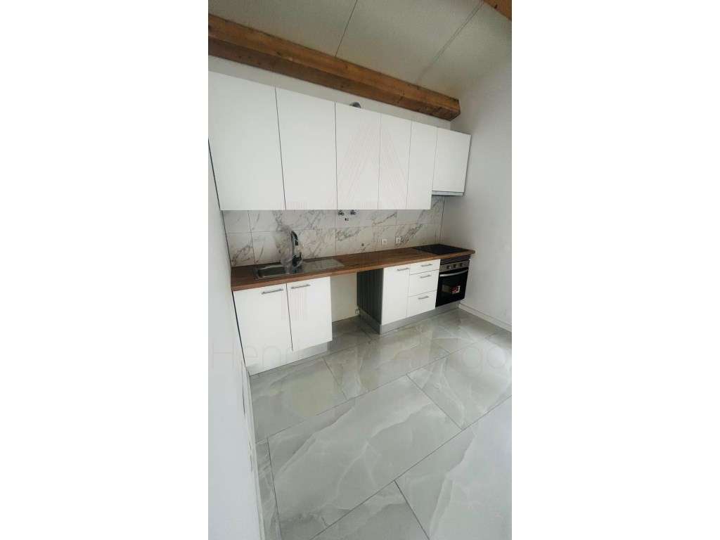 Moradia Isolada T3 em lote de 667m2 em Lagoa de Albufeira, Sesimbra-15