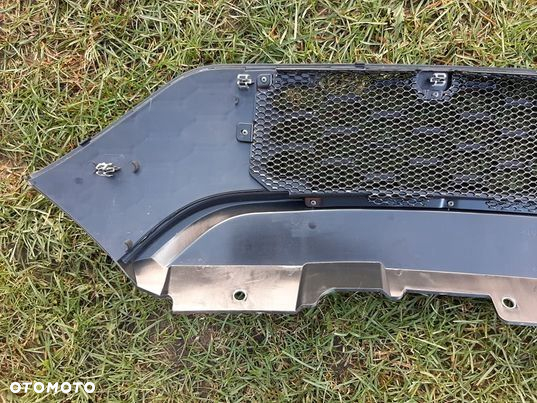 GRILL ATRAPA IVECO DAILY - 5