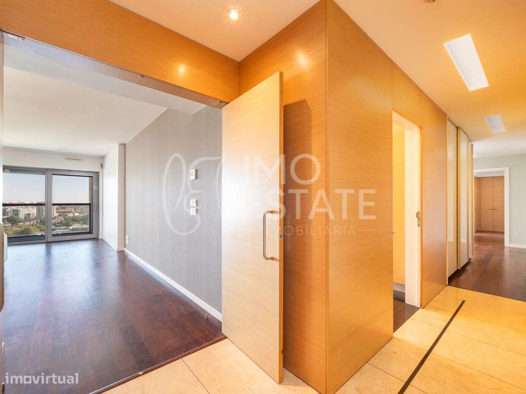 Apartamento T3 Condomínio Privado | Lisboa-6