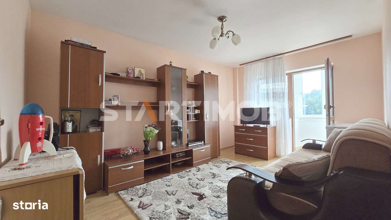 Apartament 3 camere decomandat Bartolomeu-0