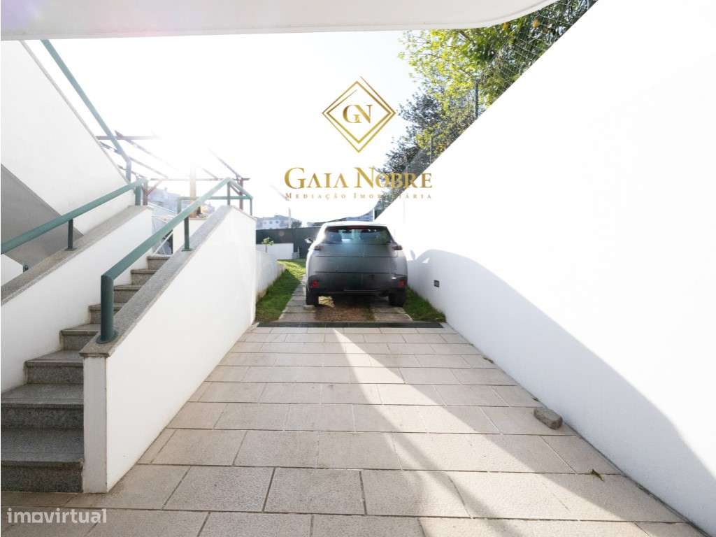 Moradia T4 em Vilar do Paraíso-26