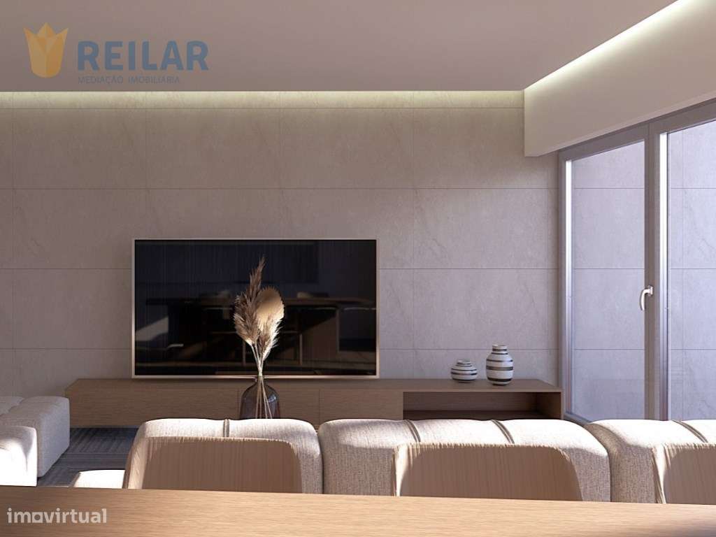 Santa Iria da Azóia - T3 Remodelado-33