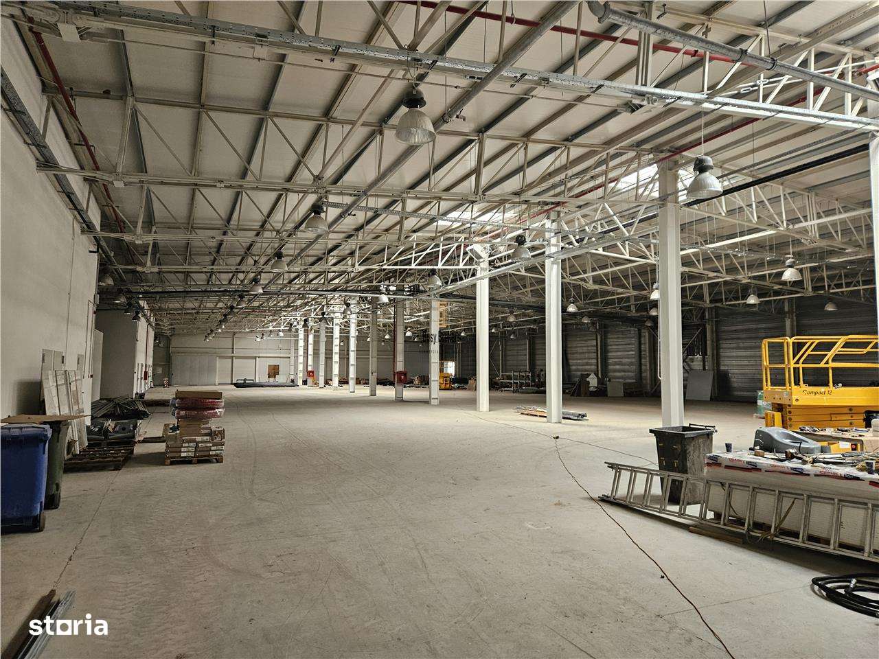 Spatiu Industrial - 2700 mp - Productie - Depozitare - Office - Imagine principală: 4/10