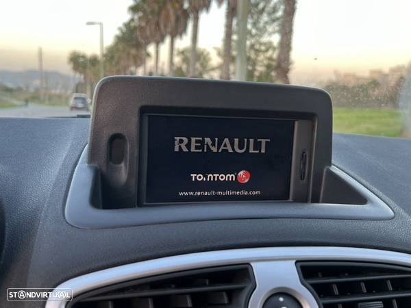 Renault Clio 1.2 16V Dynamique Sport Edition - 11