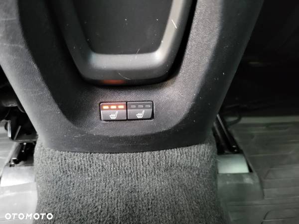 Volvo V40 CC D3 Drive-E SCR Momentum - 30