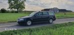 Volkswagen Passat 1.9 TDI Comfortline - 6