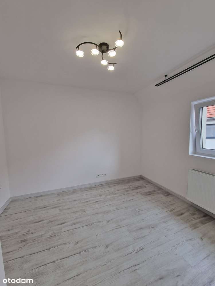 Dom, 115 m², Domasław-3