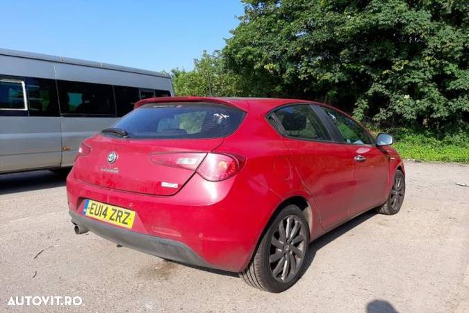 Dezmembrez Alfa Romeo Giulietta 940 [2010 - 2020] Hatchback 1.6 JTDm MT (105 hp) - 3