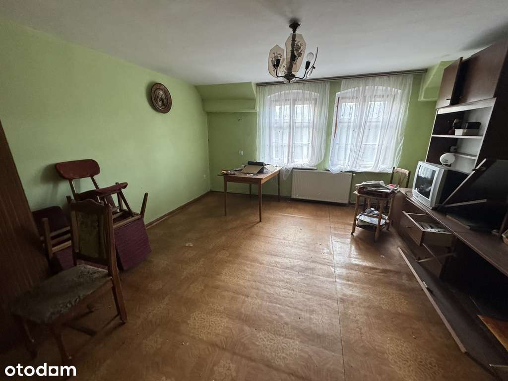 Duży dom w centrum wsi - Pełny obrazek: 5/11