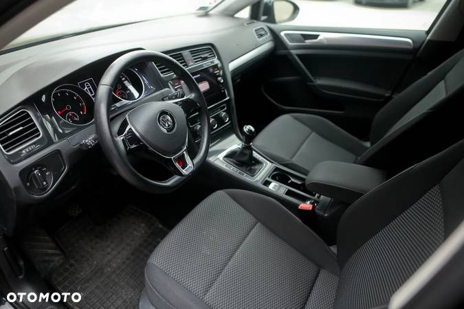 Volkswagen Golf VII 1.0 TSI BMT Comfortline - 4