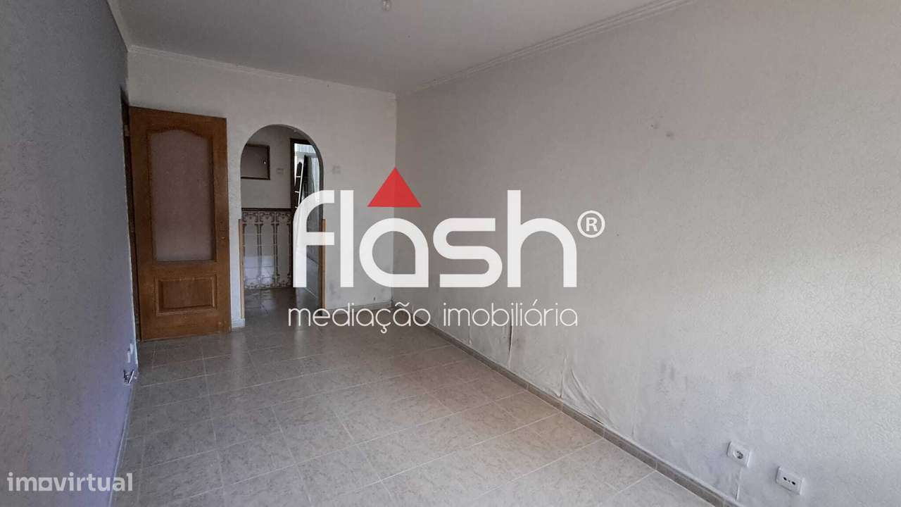 T2 para Remodelar em Benfica-7