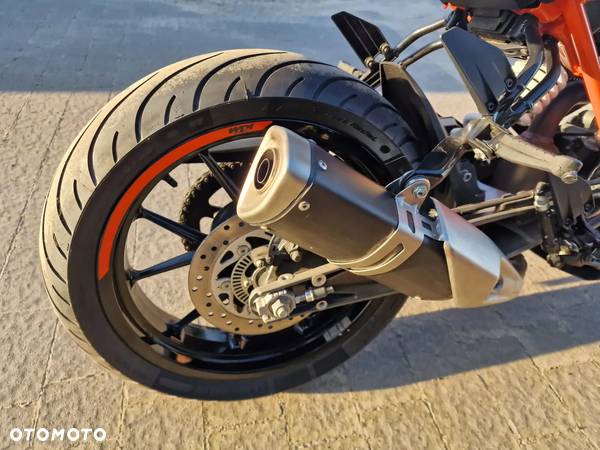 KTM Duke - 13