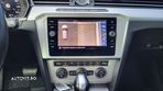 Volkswagen Passat 2.0 TDI DSG Comfortline - 36