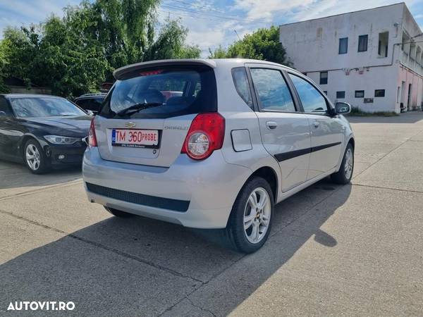 Chevrolet Aveo 1.4 LT - 4