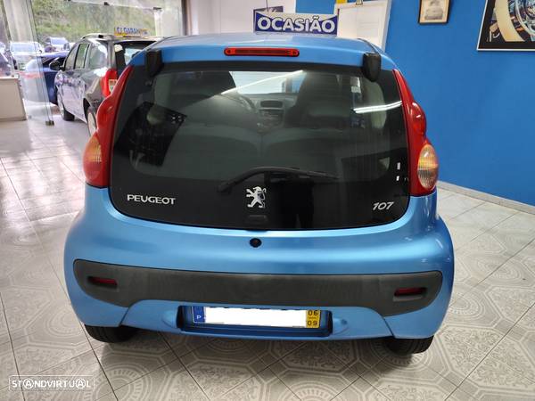 Peugeot 107 1.0 Trendy - 4