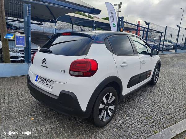 Citroën C3 1.2 PureTech Shine - 9