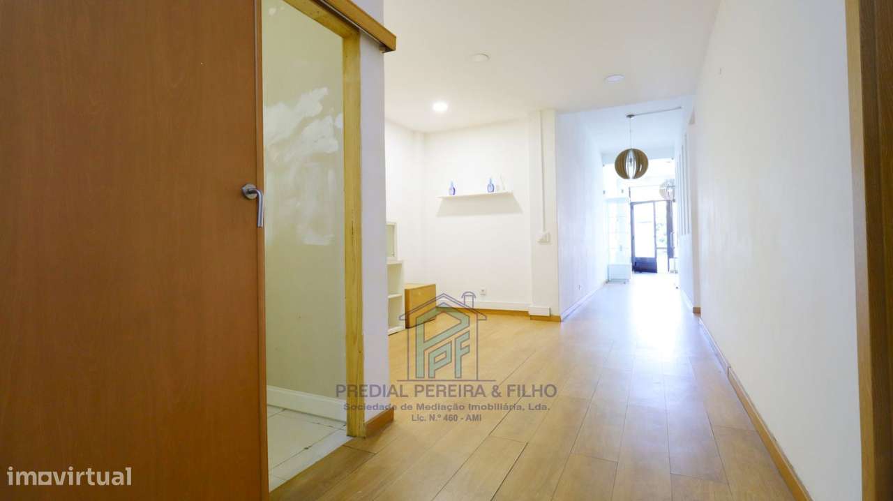 Estabelecimento - Baguim Monte / Alto da Serra/Próx. rotunda entrad... - Grande imagem: 4/19