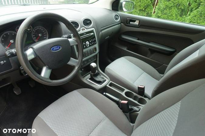 Ford Focus - 11