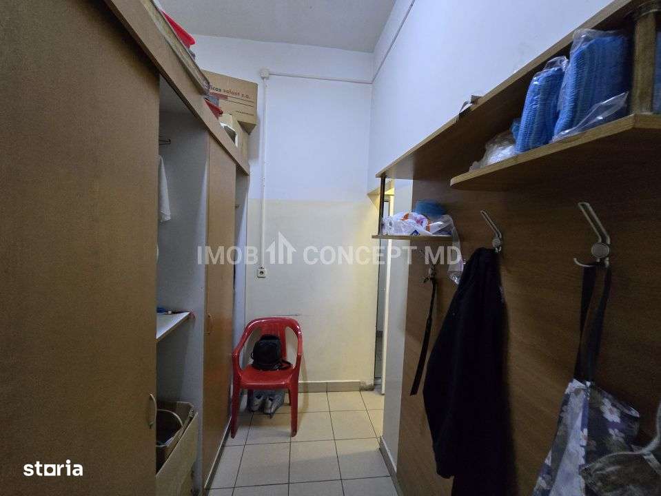 VANZARE SPATIU COMERCIAL -Parter, in zona 9 Mai-12