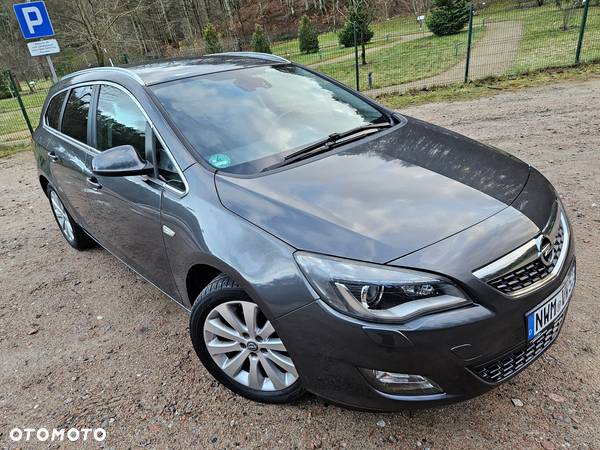 Opel Astra 1.4 Turbo Sports Tourer Design Edition - 10