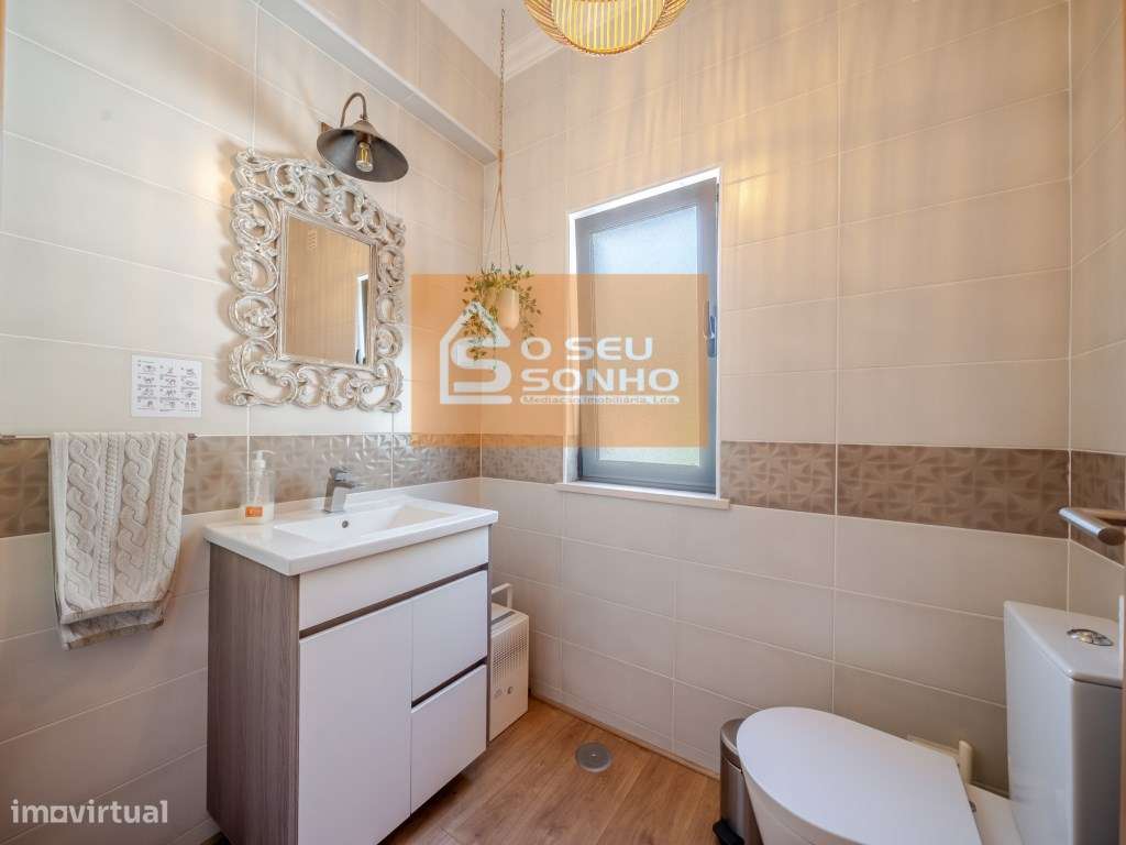 Moradia T3 + 1 com Piscina-30