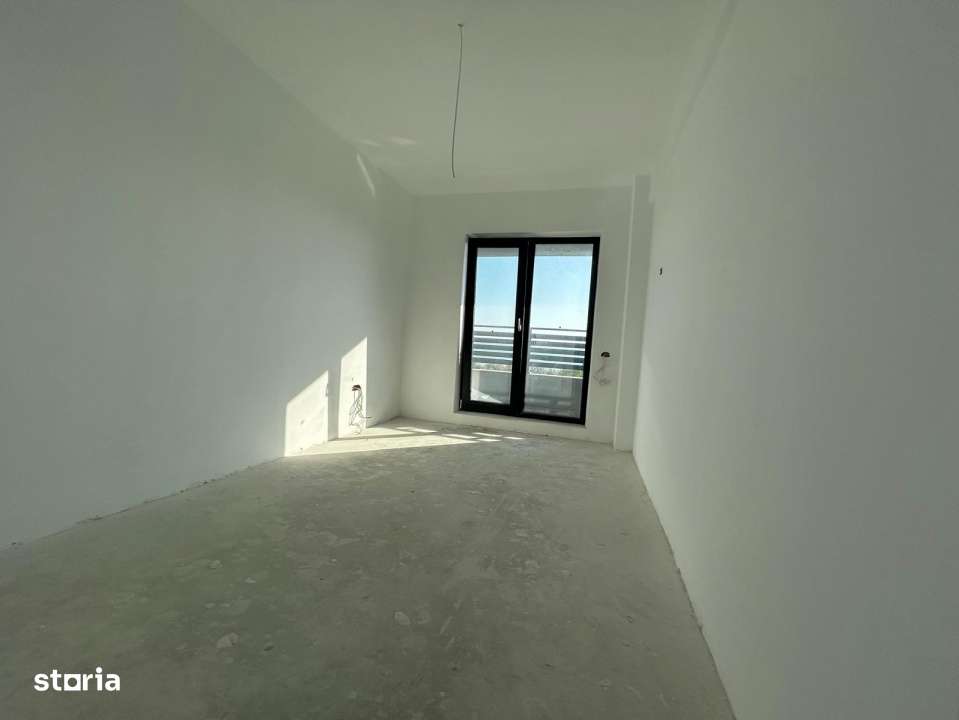 Penthouse 4 camere cu terasa - vedere panoramica lac Siutghiol - Imagine principală: 5/8