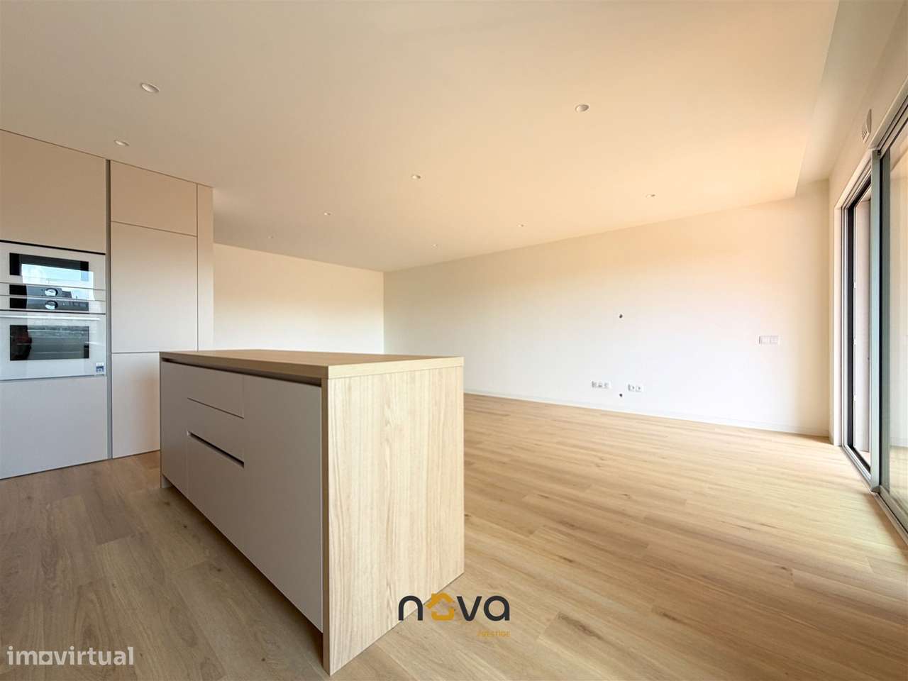 Apartamento T3 junto à praia na Póvoa de Varzim | NOVA PRESTIGE-2