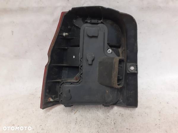 .  TYL TYLNA LAMPA PRAWA VOLKSWAGEN LUPO/SEAT AROSA - 3