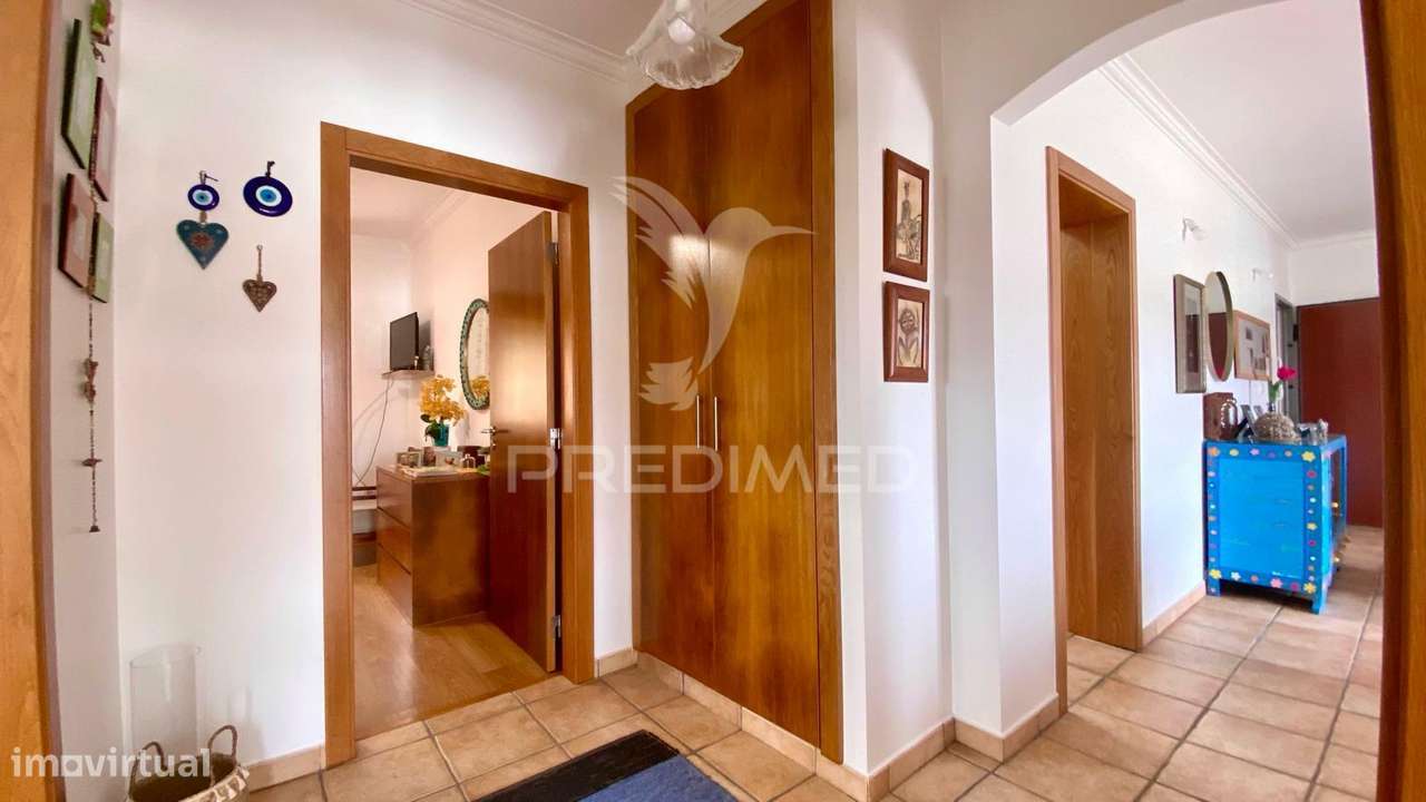 Apartamento T2 , com Garagem e Piscina em Salir do Porto - Grande imagem: 5/25