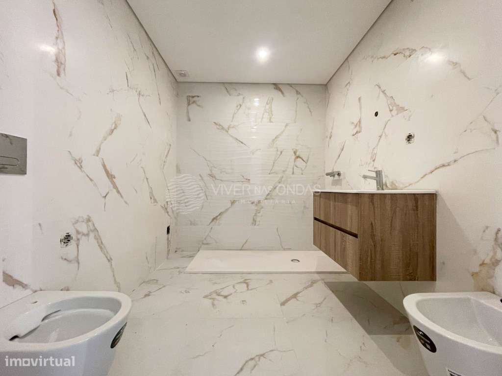 Apartamento T3 c/ parqueamento, em Santa Marta do Pinhal - Corroios. - Grande imagem: 4/16