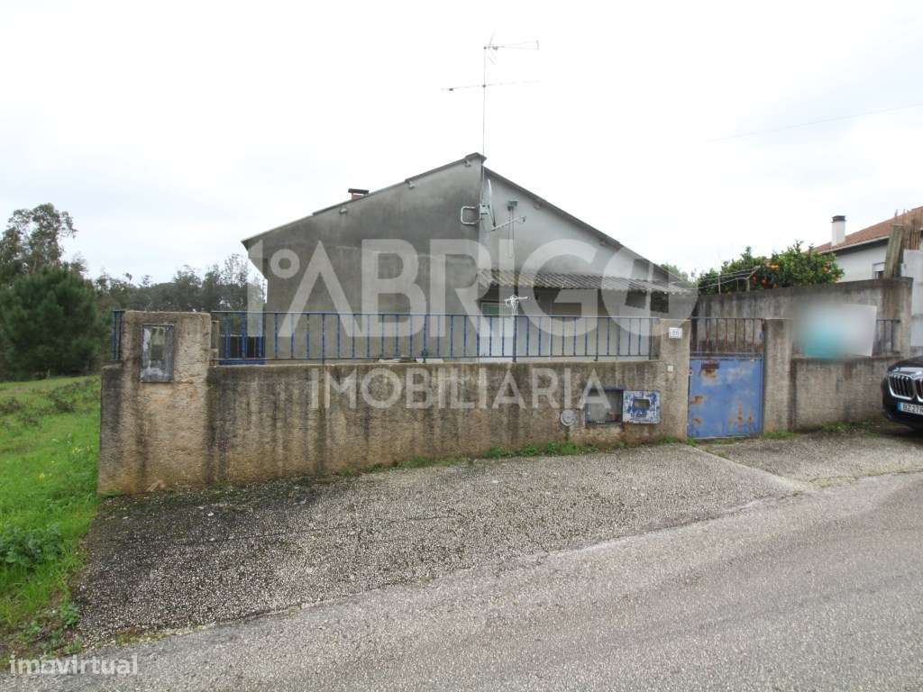 Moradia t4 usada em Casal Novo, freguesia de Amor - Imóvel sem lice... - Grande imagem: 2/18