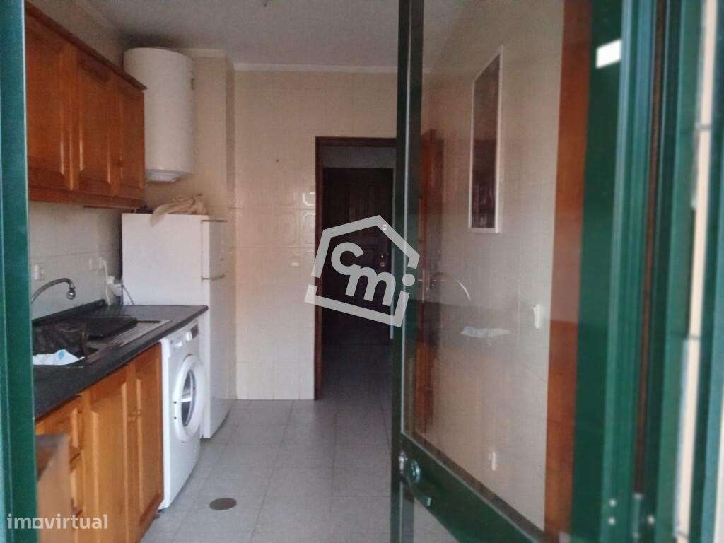 T0 com varanda | Rua Álvaro Castelões – Porto - Grande imagem: 5/8