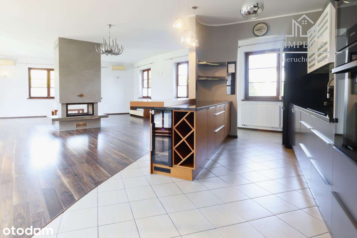 Rezydencja z prywatnym basenem i ogrodem | Koźmin-13