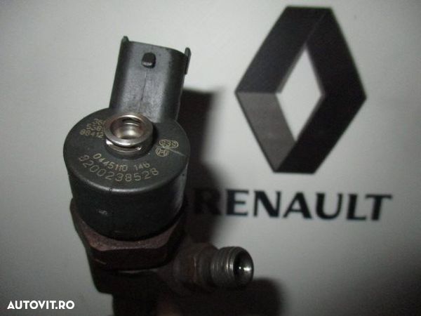 Injector Renault Trafic - 1