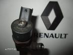 Injector Renault Trafic - 1