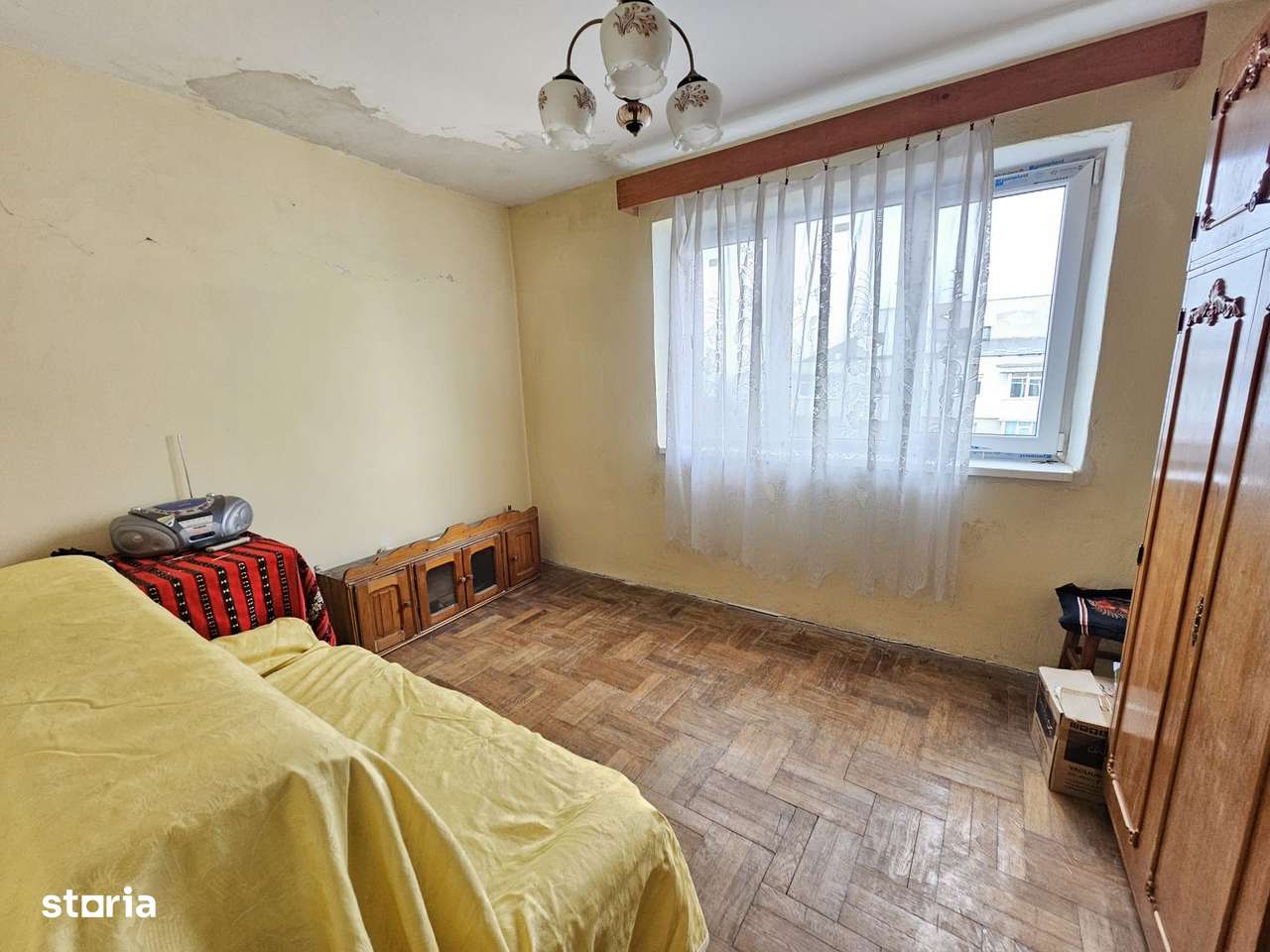 Decomandat, 2 camere, Narcisa-1