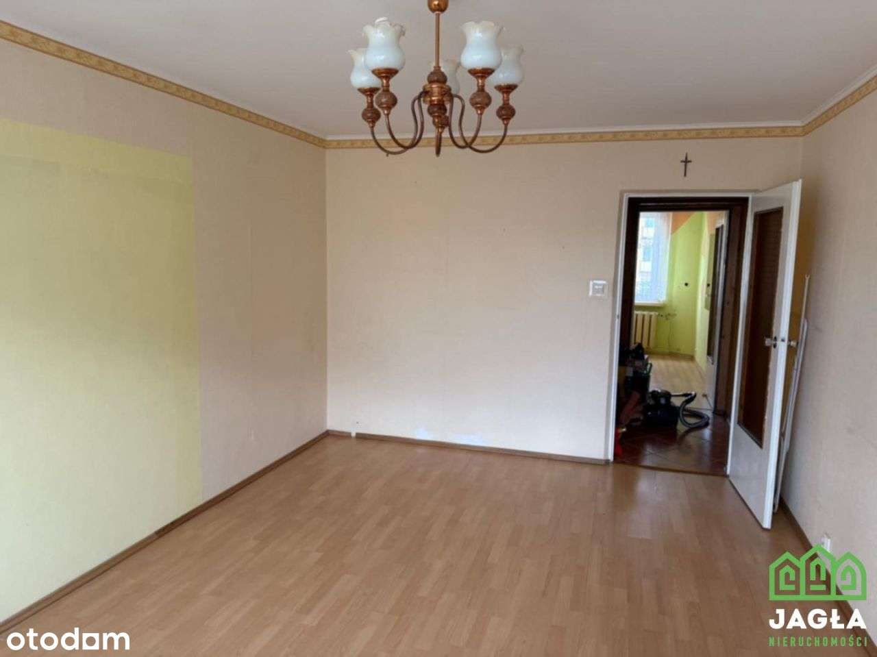 Fordon os. Szybowników M4 blok III piętro-2