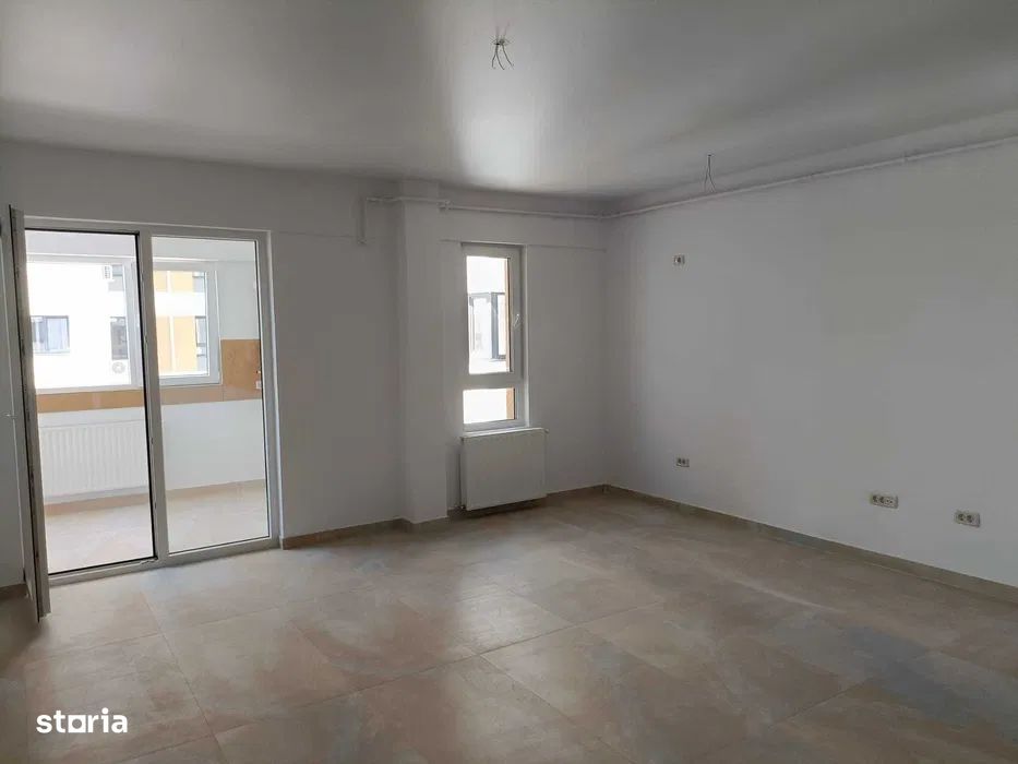 2 camere de vanzare / Central Adress /Progresul/ 13 septembrie