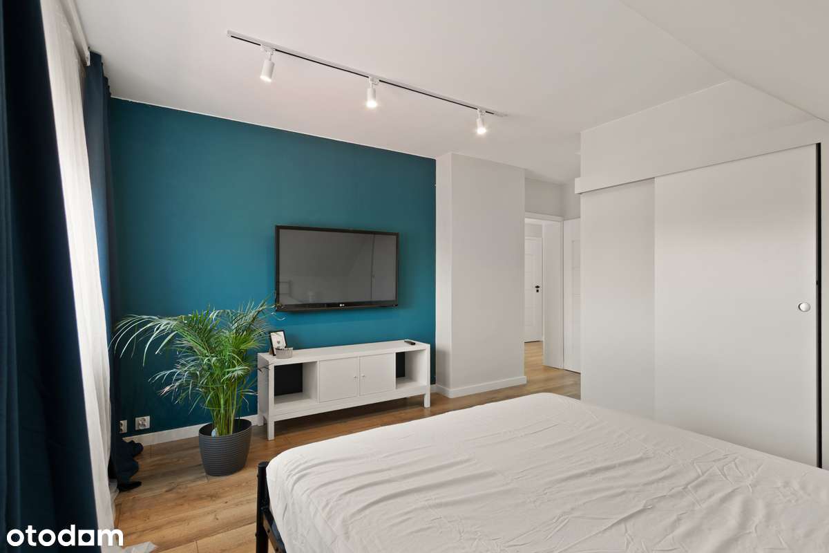 Duży dom wolnostojący 4 sypialnie + salon, garaż, piwnica, Maślice-10