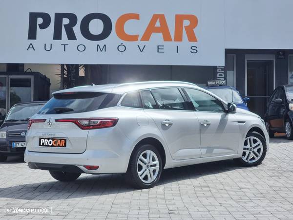 Renault Mégane Sport Tourer 1.5 dCi Bose Edition EDC - 17