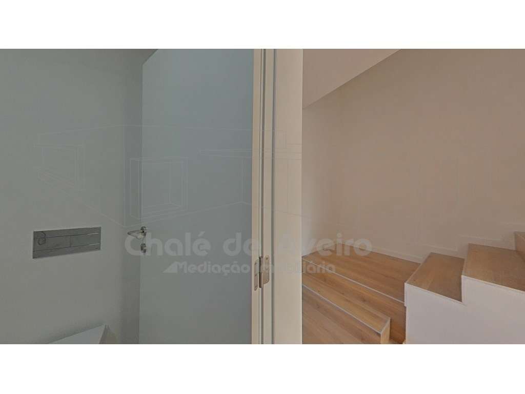 Apartamento T2 Duplex com garagem para 2 carros e terraço-48